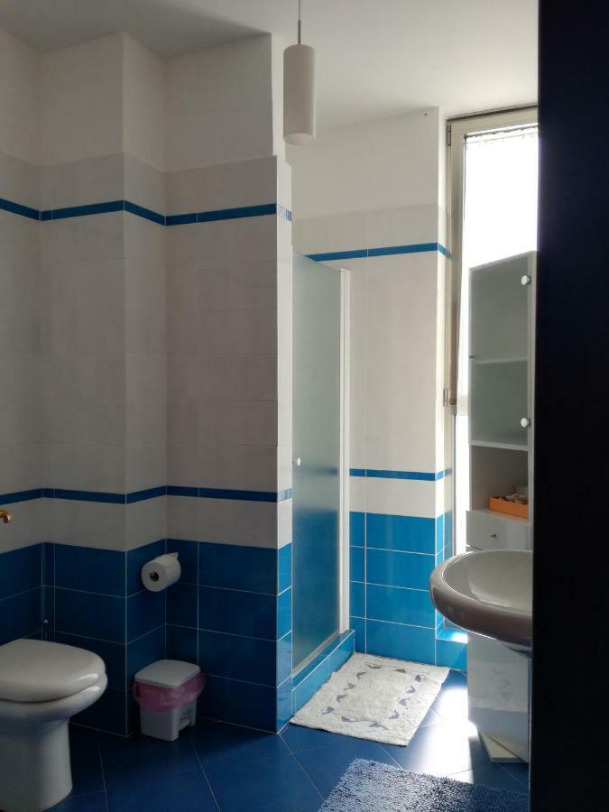 Lecce Barocca - La Casa Di Roby Apartment Luaran gambar